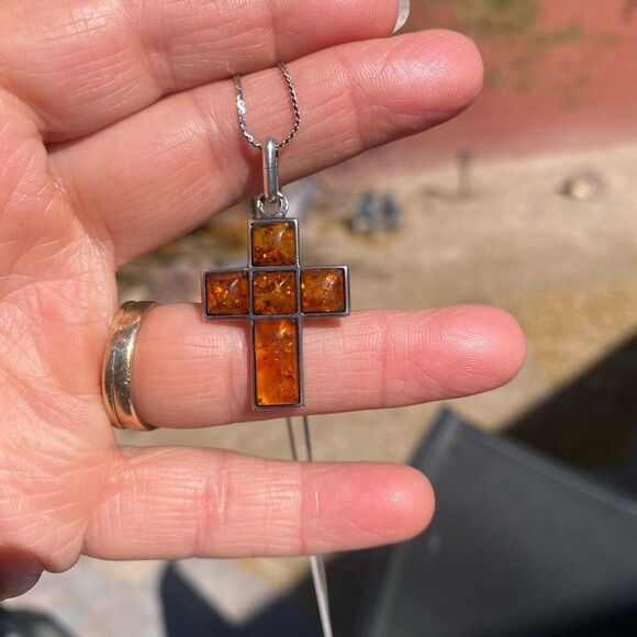 Vtg Estate Art Deco Sterling Silver Amber cross pendant and silver chain 925 - Picture 3 of 7